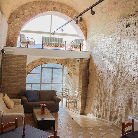 Il Castello Di Atessa Acomodação com café da manhã Exterior foto