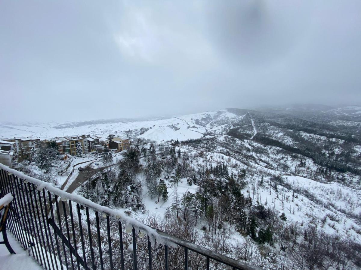 Il Castello Di Atessa Acomodação com café da manhã Exterior foto