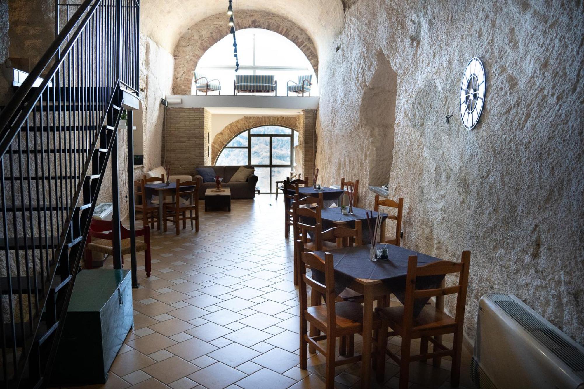 Il Castello Di Atessa Acomodação com café da manhã Exterior foto
