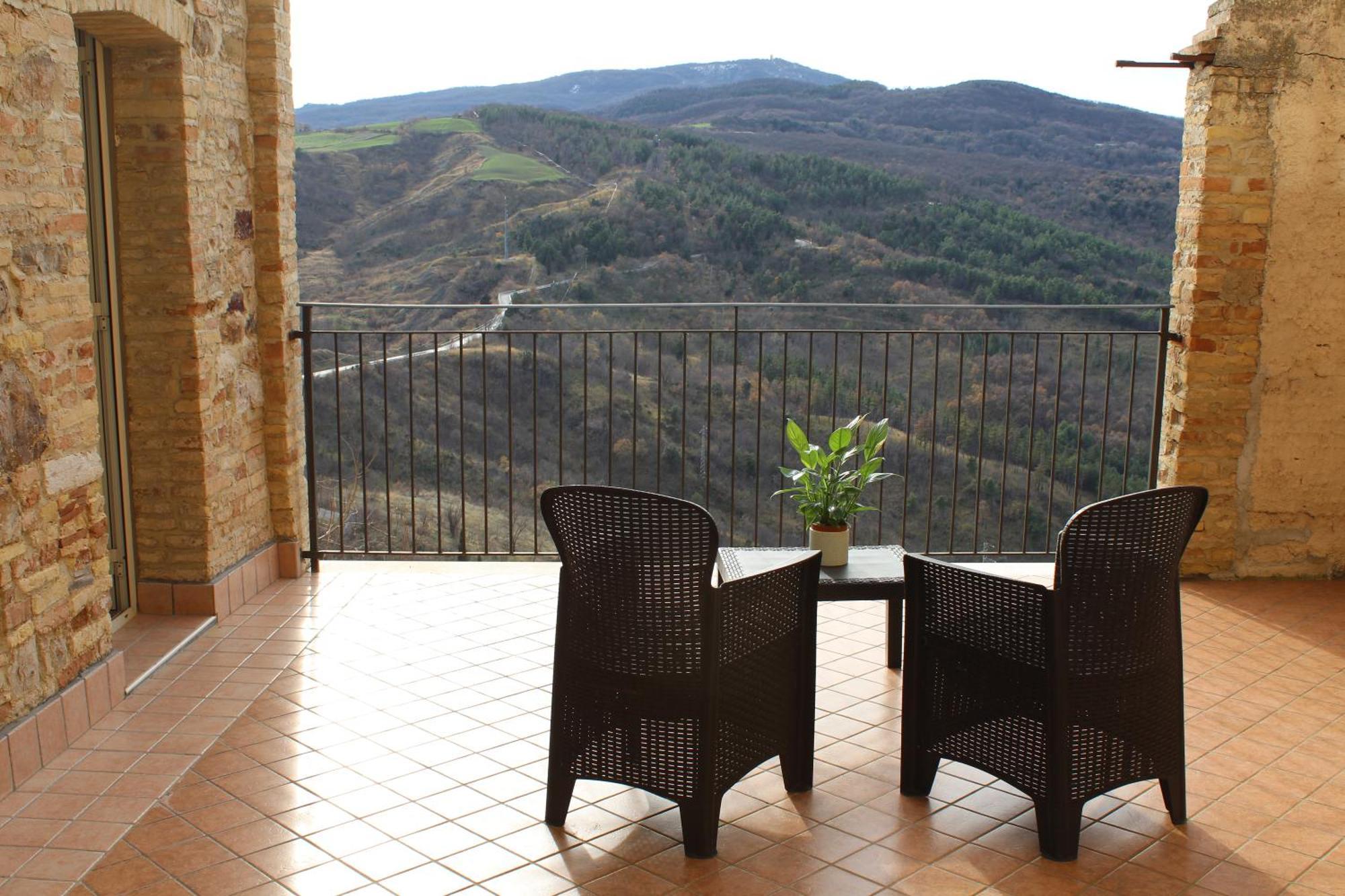 Il Castello Di Atessa Acomodação com café da manhã Exterior foto